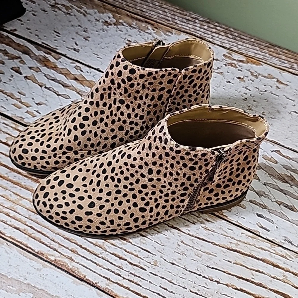 Cat & Jack sz 3 girls animal print tan black ankle boots